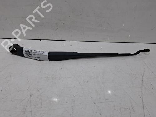 Used Front windshield wiper arm Front windshield wiper arm 38569015 38569015