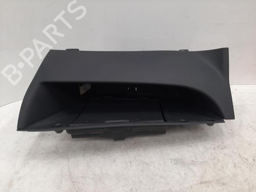 Used Glove box FIAT 500 (312_) 1.2 (312AXA1A) (69 hp) 26749162