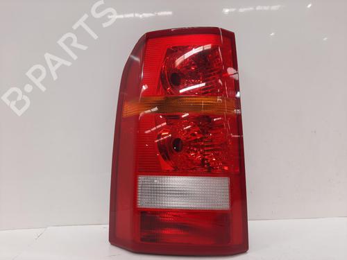 Left taillight LAND ROVER DISCOVERY III (L319) 2.7 TD 4x4 | BP28101243C34 