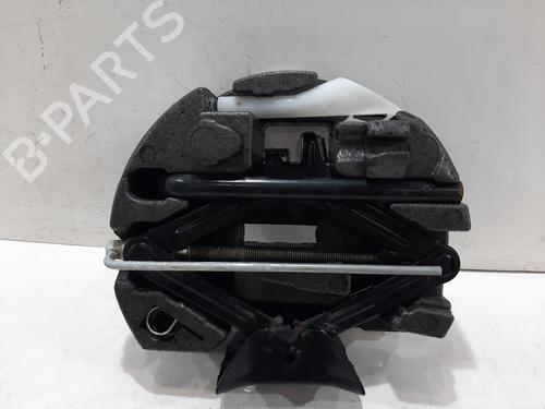 Jack Kit FORD FIESTA VI (CB1, CCN) 1.0 EcoBoost (125 hp) 32529191