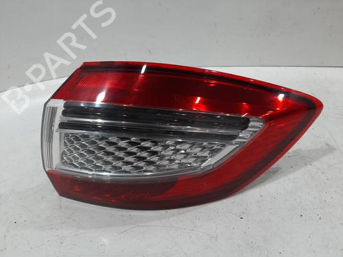 Used Right taillight FORD MONDEO IV Turnier (BA7) 1.6 EcoBoost (160 hp) 31964665