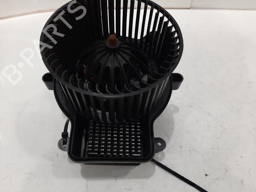Used Heater blower motor PEUGEOT 3008 I MPV (0U_) 1.6 HDi (114 hp) 26765803