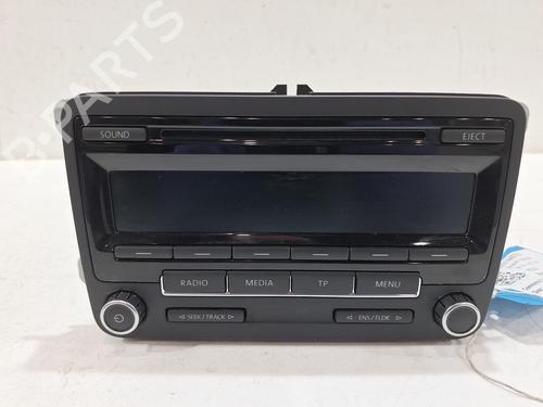 Used Radio VW POLO V (6R1, 6C1) 1.2 (60 hp) 26935054
