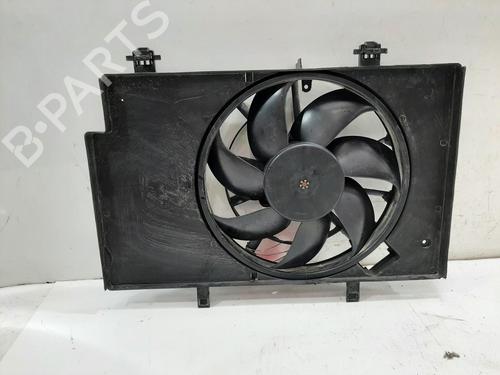 Used Radiator fan Radiator fan 37082176 37082176