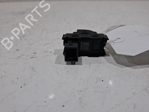 Left rear window switch CITROËN C5 AIRCROSS (A_) 1.2 Hybrid 136 (ARHPYJ) | BP39655699I29 - Image 4