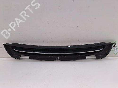 Used Grille PEUGEOT 5008 (0U_, 0E_) 2.0 HDi 150 / BlueHDi 150 (150 hp) 27281294