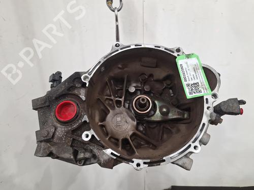 Used Gearbox KIA CARENS IV 1.7 CRDi (116 hp) 31978453