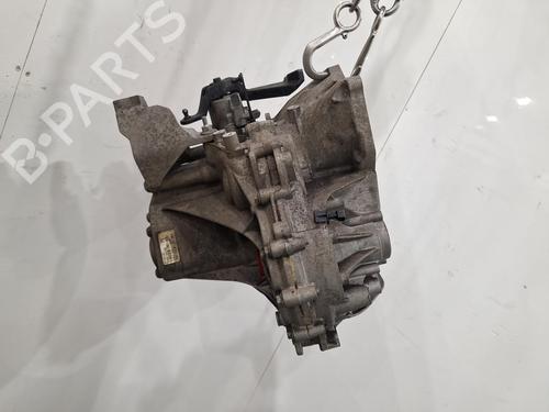 Gearbox VOLVO V40 Hatchback (525) D2 | BP31928229M3 