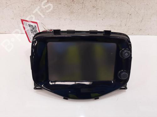 Used Radio Radio PEUGEOT 108 1.2 (82 hp) 33868065 33868065