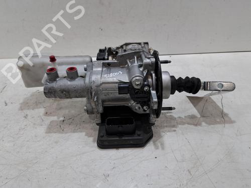 Used Brake master cylinder JAGUAR I-PACE (X590) EV400 AWD (400 hp) 29237343