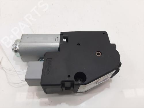 Used Sunroof engine Sunroof engine LAND ROVER RANGE ROVER SPORT II (L494) 4.4 SDV8 4x4 (340 hp) 33124394 33124394