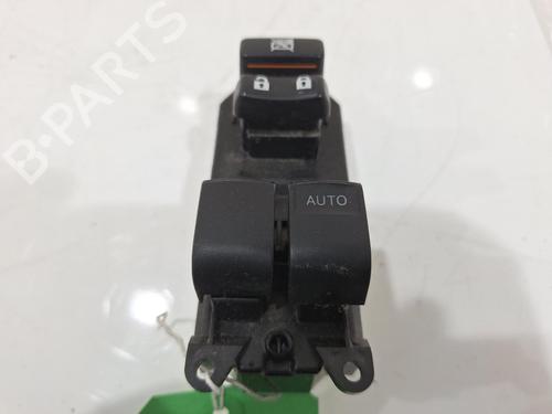 Used Switch TOYOTA YARIS (_P13_) 1.5 (NSP131_) (112 hp) 26746350