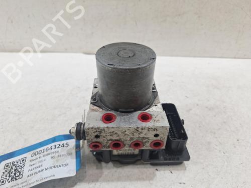 Używane Pompa ABS PEUGEOT PARTNER Box Body/MPV 1.6 HDi (90 hp) 32381089
