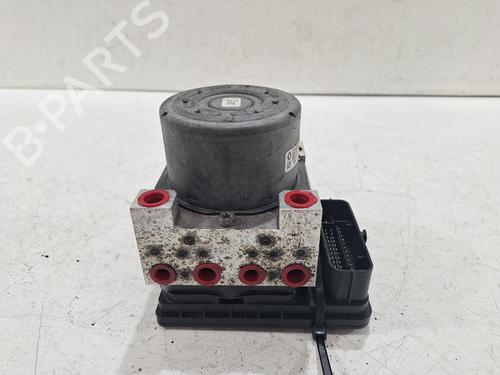 abs-pump-renault-trafic-iii-van-fg_-2014-32422486 main image