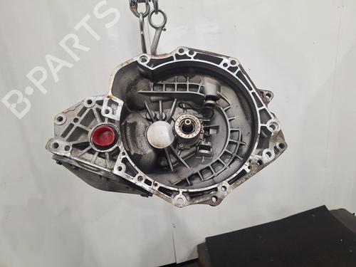 Getriebe für VAUXHALL CORSA Mk III (D) (S07) 1.4 (L08) (101 hp) 31650230