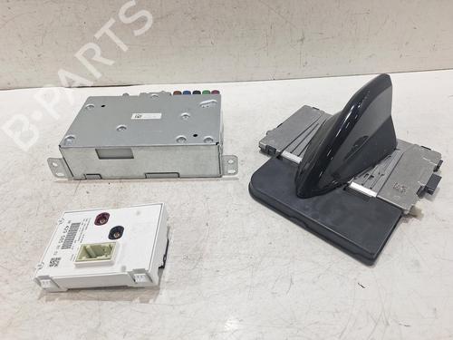 Used Radio Radio VAUXHALL ASTRA Mk VIII (L) Sports Tourer 1.2 (131 hp) 32422607 32422607