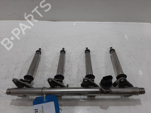 Sprederrør Sprederrør MERCEDES-BENZ A-CLASS (W176) A 200 (176.043) (156 hp) 33868478 33868478