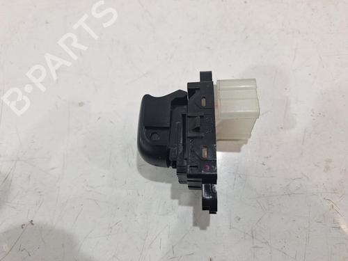 Switch NISSAN JUKE (F16_) 1.0 | BP31628280I30