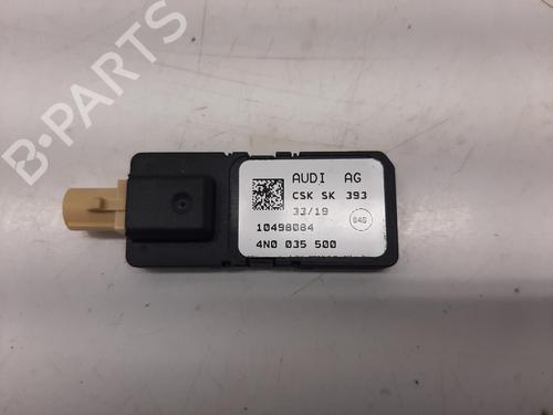 Used Antenna/Base PORSCHE 911 (992) 3.0 Carrera S (992120) (450 hp) 26751732
