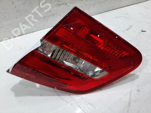 Højre baglygte bagklap Højre baglygte bagklap MERCEDES-BENZ B-CLASS Sports Tourer (W246, W242) B 180 CDI (246.200) (109 hp) 37491385 37491385