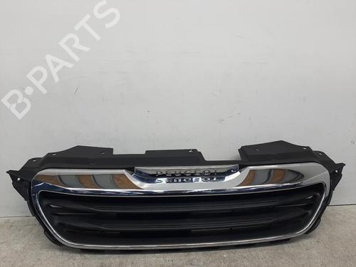 Used Grille PEUGEOT 108 1.2 (82 hp) 26806025
