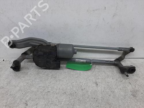 Used Front wiper motor VW GOLF VII (5G1, BQ1, BE1, BE2) 1.4 TSI (122 hp) 26796714