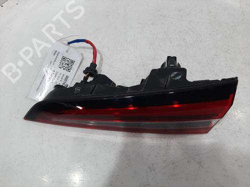 Right taillight TOYOTA COROLLA Estate (_E21_) 1.8 VVTi Hybrid (ZWE219) | BP32027450C35