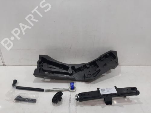Jack Kit VOLVO XC40 (536) B3 Mild-Hybrid | BP36383384C119 - Image 2