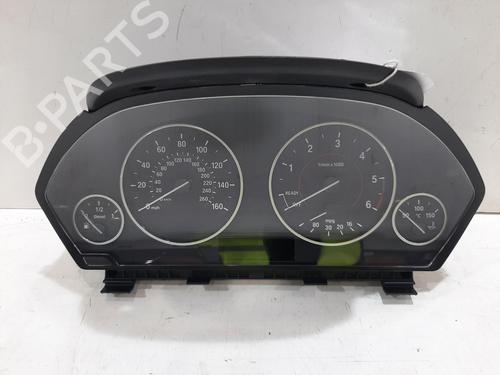 Used Instrument cluster BMW 3 Touring (F31) 316 d (116 hp) 28574708