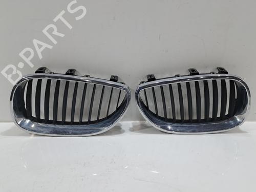 Used Grille BMW 5 (E60) 520 i (170 hp) 28379979