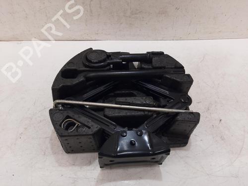 Jack Kit FORD FIESTA VI (CB1, CCN) 1.0 EcoBoost (125 hp) 32757792