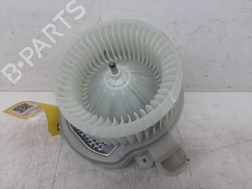 Used Heater blower motor LAND ROVER DISCOVERY V (L462) D300 MHEV 4x4 (300 hp) 29235376