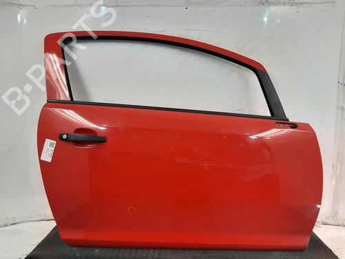Used Right front door VAUXHALL CORSA Mk III (D) (S07) 1.0 i 12V (L08) (65 hp) 28275304