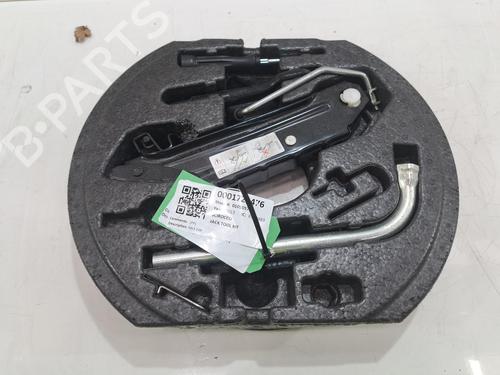 Roue de secours kit Roue de secours kit VW SCIROCCO III (137, 138) 1.4 TSI (122 hp) 35922695 35922695