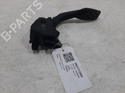 Pedal Pedal NISSAN JUKE (F16_) 1.0 (114 hp) 35781463 35781463