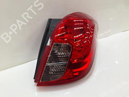 Feu arrière droit VAUXHALL MOKKA / MOKKA X (J13) 1.4 (140 hp) 27705262