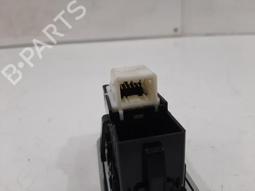 Switch JAGUAR F-PACE (X761) 2.0 D200 MHEV | BP31999146I30