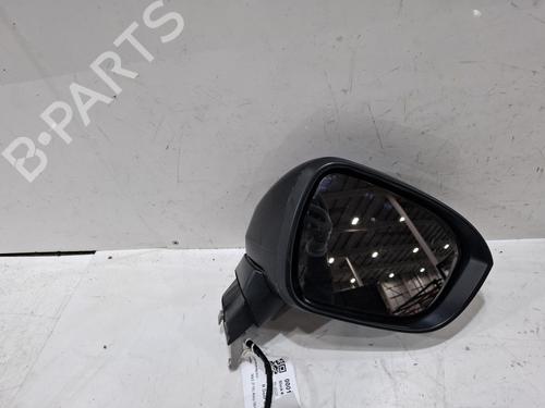 right-mirror-nissan-juke-f16_-2019-40047068 main image