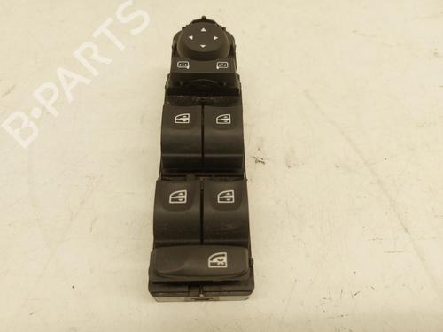 Used Switch RENAULT LAGUNA III (BT0/1) 2.0 dCi (BT01, BT08, BT09, BT0E, BT0K, BT12, BT1C, BT1D,... (150 hp) 26840379