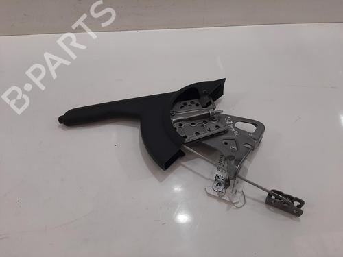 hand-brake-toyota-aygo-x-_b7_-2022-34533358 main image