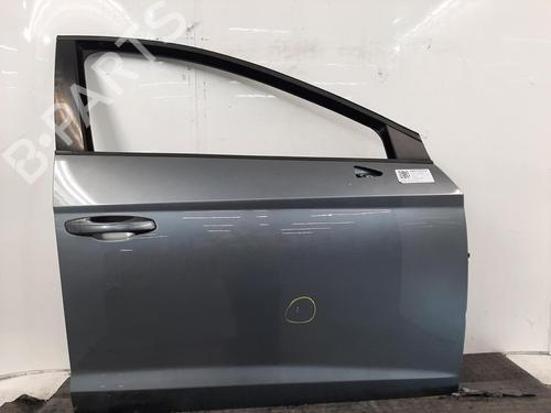 Used Right front door Right front door 38446968 38446968