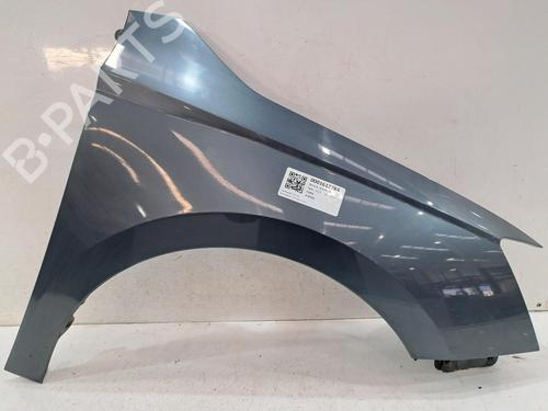 Forkjerm høyre SKODA FABIA III Estate (NJ5) 1.0 TSI (110 hp) 31751405