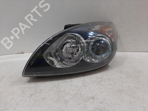 Used Left headlight HYUNDAI i30 (FD) 1.4 (109 hp) 29553554