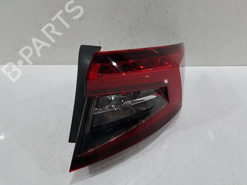 Used Right taillight SKODA KAROQ (NU7, ND7) 1.6 TDI (115 hp) 31209718