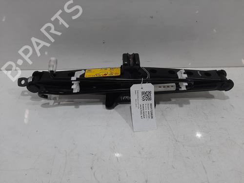 Used Jack Kit Jack Kit LAND ROVER RANGE ROVER IV (L405) 4.4 SDV8 4x4 (340 hp) 36216627 36216627