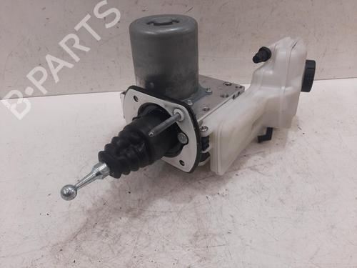 Brake master cylinder LAND ROVER RANGE ROVER EVOQUE (L551) 2.0 D200 MHEV 4x4 | BP32529021M77 - Image 3