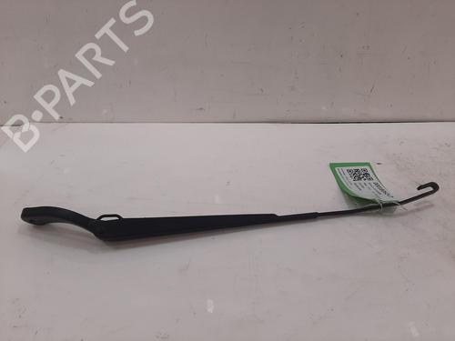 Used Front windshield wiper arm Front windshield wiper arm 38327906 38327906