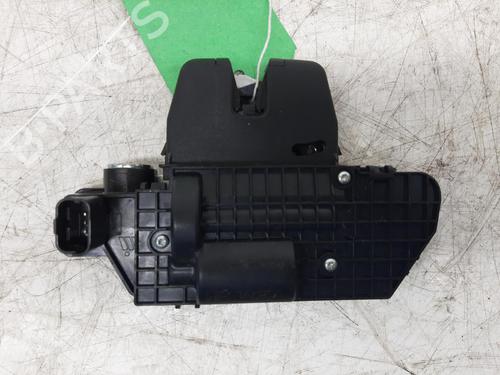 Used Tailgate lock PEUGEOT 208 II (UB_, UP_, UW_, UJ_) e-208 (136 hp) 26765891