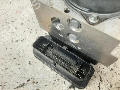 ABS pump LAND ROVER DISCOVERY V (L462) 2.0 Sd4 4x4 | BP26850217M43 