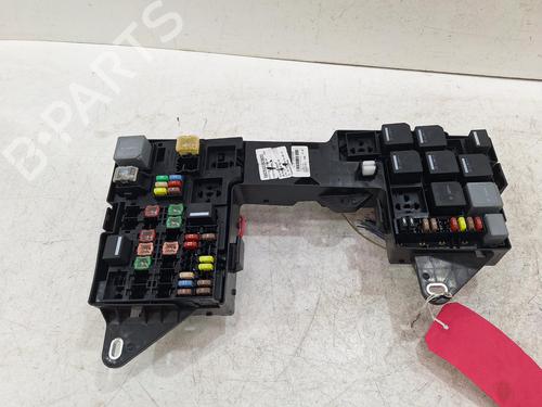 Używane Skrzynka bezpieczników JAGUAR XF I (X250) 2.2 D (200 hp) 32120707